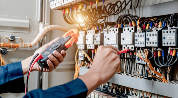 Best Electrical Contractors for Businesses  in Maryland Heights, MO
